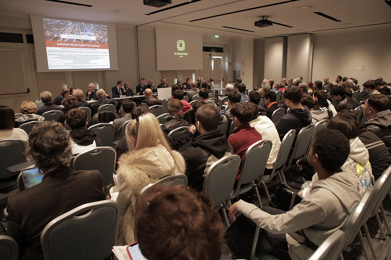Sala gremita durante TechnologyforALL 2023 a Roma